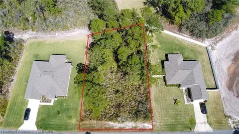 5049 San Ignacio Dr, Sebring, FL 33872