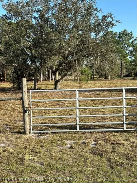 4000 Cr 64 E, Avon Park, FL 33825