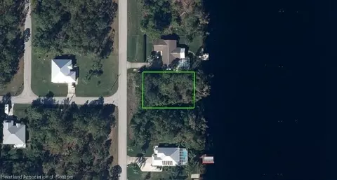 9020 Placid Lakes Blvd, Lake Placid, FL 33852