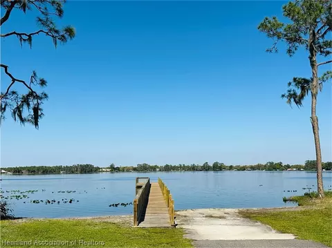 4012 Camp Shore Dr, Sebring, FL 33875 photo 4
