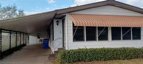 1950 Robin Ct, Sebring, FL 33870