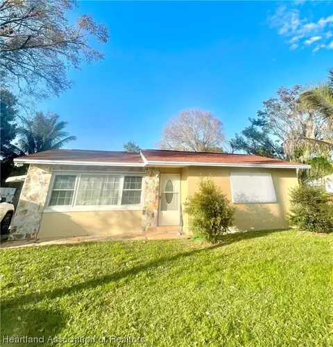 228 Moon Glow Ave, Lake Placid, FL 33852
