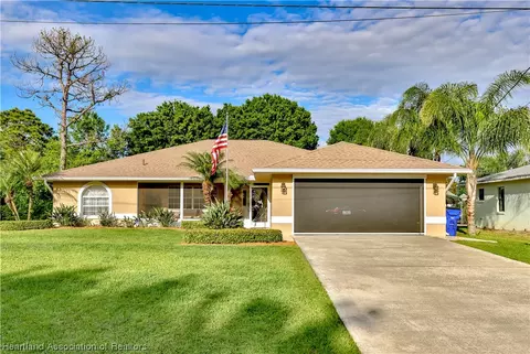 1553 Buck St, Lake Placid, FL 33852