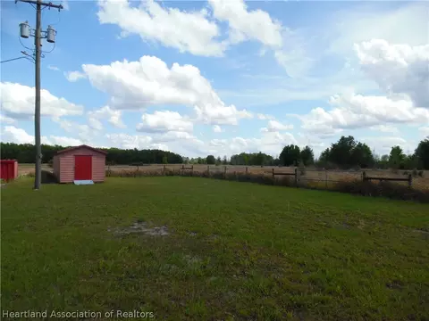 Exterior - 6305 Snell Rd, Bartow, FL 33830 photo 9 of 13