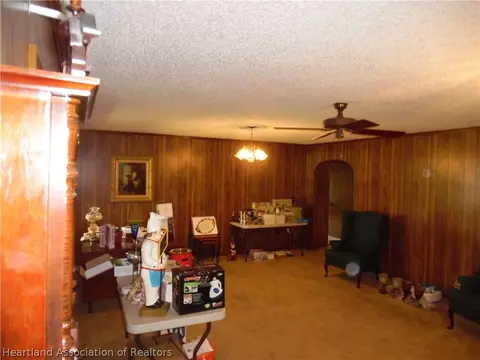 Living - 6305 Snell Rd, Bartow, FL 33830 photo 1 of 6