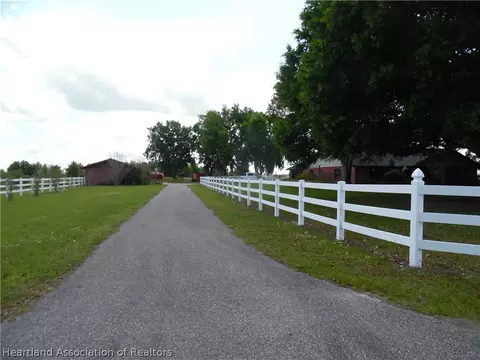 Exterior - 6305 Snell Rd, Bartow, FL 33830 photo 4 of 13