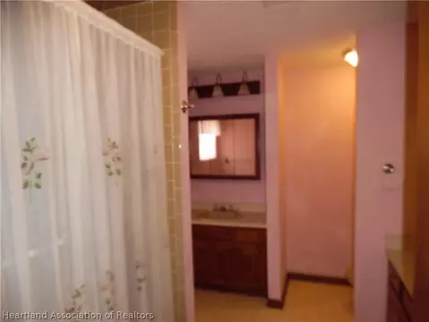 Bedroom - 6305 Snell Rd, Bartow, FL 33830 photo 2 of 4