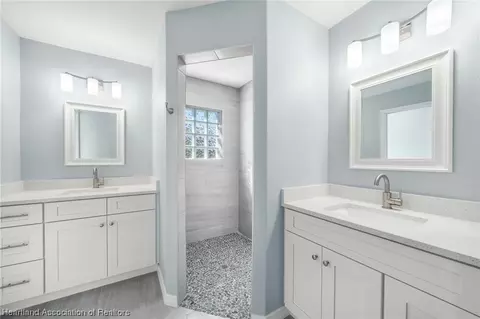 Bath - 5423 Minorca Dr, Sebring, FL 33872 photo 1 of 5