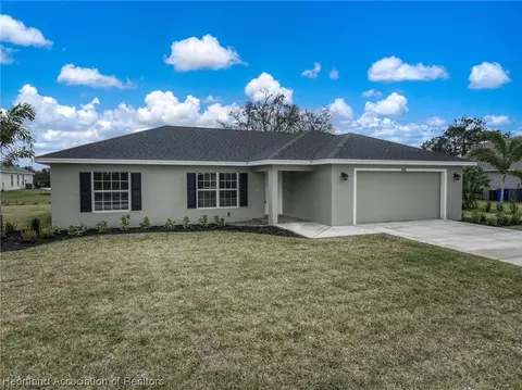 5423 Minorca Dr, Sebring, FL 33872