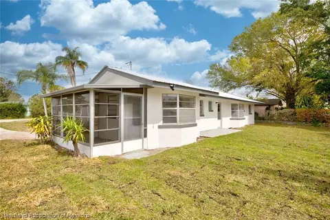 Exterior - 1313 Kerry Dr, Sebring, FL 33870 photo 2 of 11