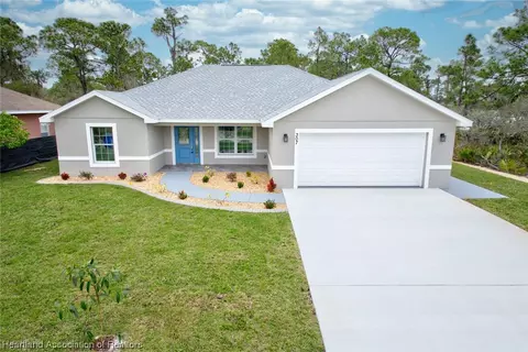 307 Condor Ave, Sebring, FL 33870