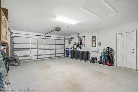 Exterior - 4538 San Ignacio Dr, Sebring, FL 33872 photo 9 of 10