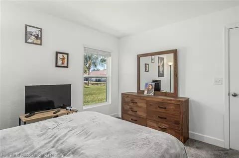 Bedroom - 4538 San Ignacio Dr, Sebring, FL 33872 photo 9 of 11