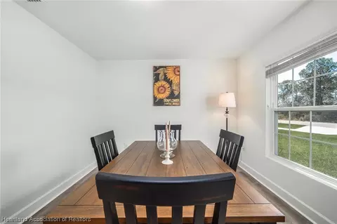 Dining - 4538 San Ignacio Dr, Sebring, FL 33872 photo 3 of 4