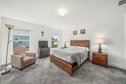Bedroom - 4538 San Ignacio Dr, Sebring, FL 33872 photo 1 of 11