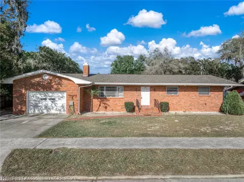 538 Oak Ave, Sebring, FL 33870
