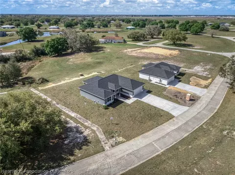 View/Area - 1304 Blue Heron Dr, Sebring, FL 33876 photo 2 of 4