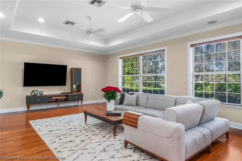 Living - 3875 Enchanted Oaks Ln, Sebring, FL 33875 photo 1 of 7