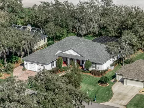 3875 Enchanted Oaks Ln, Sebring, FL 33875