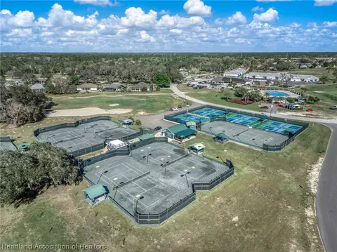 View/Area - 3875 Enchanted Oaks Ln, Sebring, FL 33875 photo 2 of 9