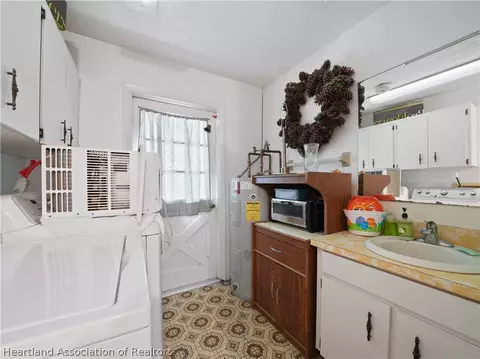 Kitchen - 3505 Platt Rd, Wauchula, FL 33873 photo 1 of 3