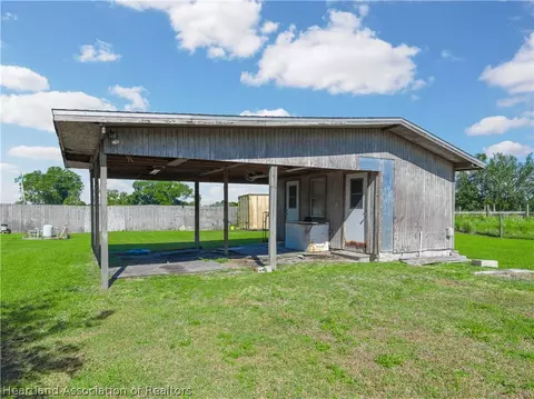 Exterior - 3505 Platt Rd, Wauchula, FL 33873 photo 4 of 7