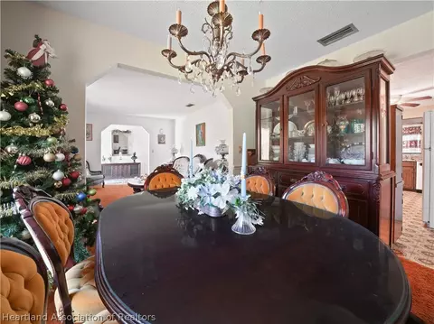 Dining - 3505 Platt Rd, Wauchula, FL 33873 photo 2 of 3