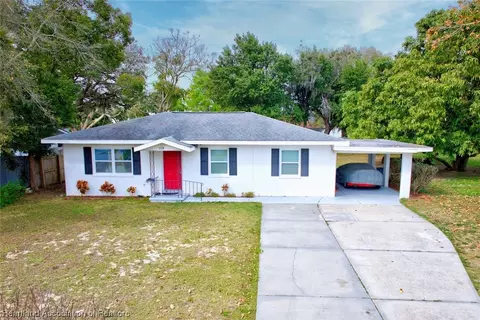 1328 W Stratford Rd, Avon Park, FL 33825