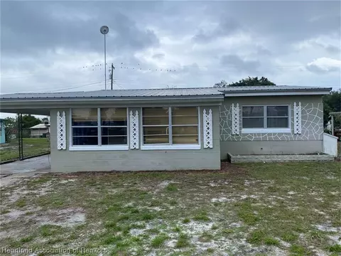 311 Stanley Ave, Frostproof, FL 33843