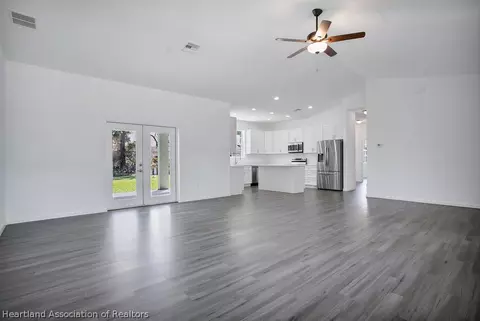 Living - 4265 Cremona Dr, Sebring, FL 33872 photo 4 of 4
