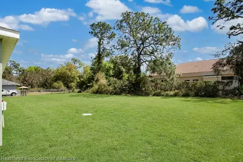 Exterior - 4265 Cremona Dr, Sebring, FL 33872 photo 8 of 9