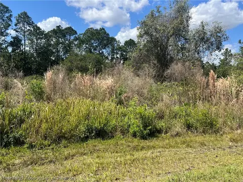 8100 Paradela Dr, Sebring, FL 33872 photo 1