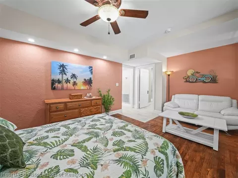 Bedroom - 1613 Pasadena Ave, Sebring, FL 33870 photo 2 of 4