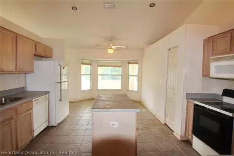 5380 NE 56th Pkwy, Okeechobee, FL 34972 photo 8