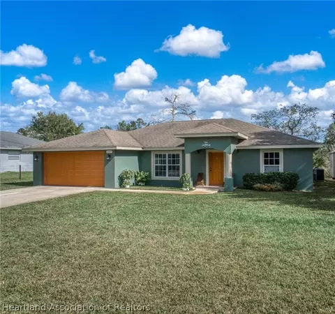 3197 W Xavier Rd, Avon Park, FL 33825