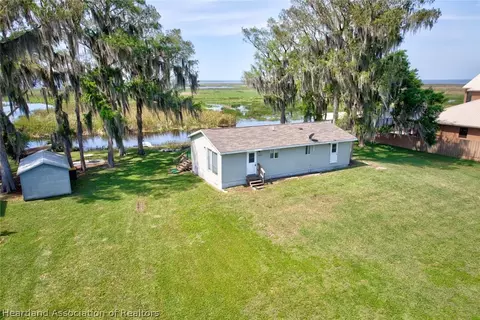 1569 Heron Dr N, Lorida, FL 33857