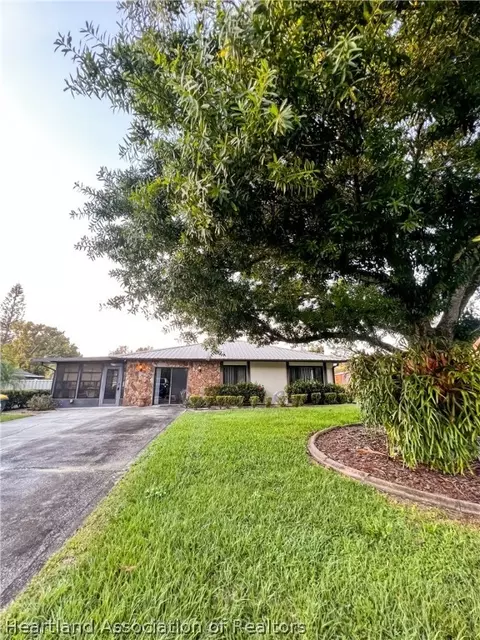 4924 Cricket Dr, Sebring, FL 33876