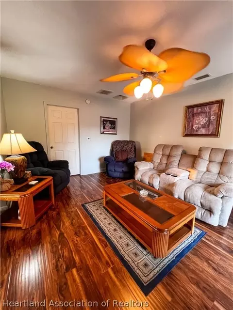 Living - 4924 Cricket Dr, Sebring, FL 33876 photo 4 of 4