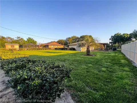 Exterior - 4924 Cricket Dr, Sebring, FL 33876 photo 16 of 21