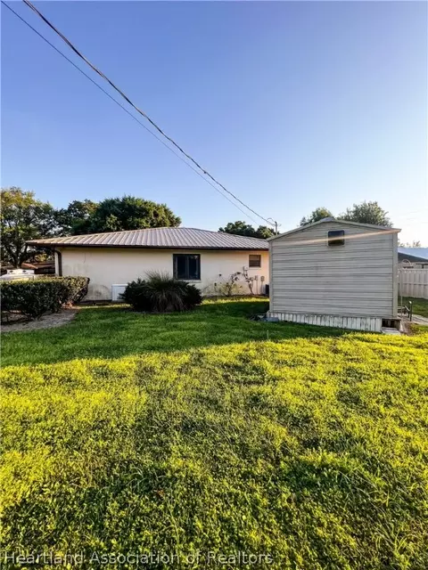 Exterior - 4924 Cricket Dr, Sebring, FL 33876 photo 17 of 21