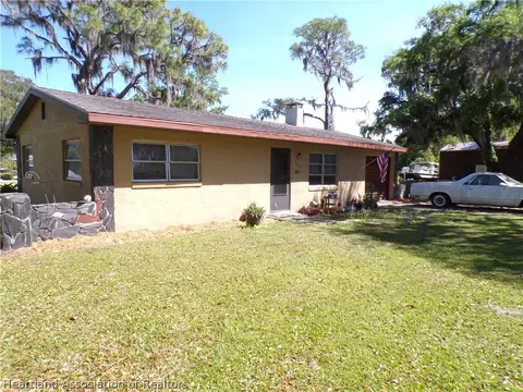 505 Bright Hill Ave, Lake Placid, FL 33852