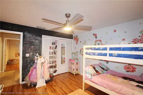 Bedroom - 400 SW 85th Ave, Okeechobee, FL 34974 photo 8 of 10