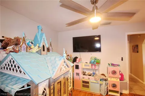 Bedroom - 400 SW 85th Ave, Okeechobee, FL 34974 photo 10 of 10
