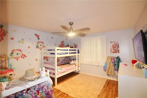 Bedroom - 400 SW 85th Ave, Okeechobee, FL 34974 photo 9 of 10