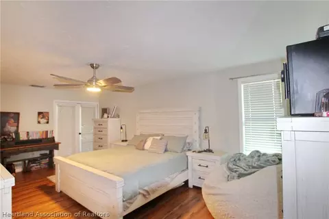 Bedroom - 400 SW 85th Ave, Okeechobee, FL 34974 photo 1 of 10