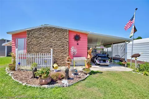 11 Mary Bell Landing Rd, Sebring, FL 33876