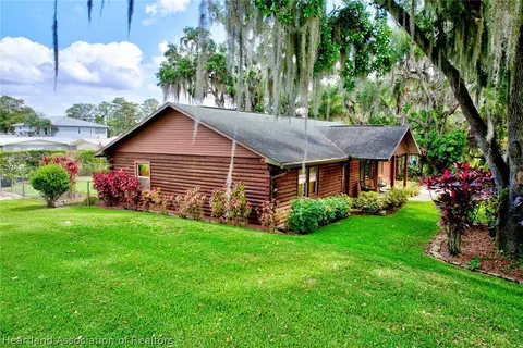1612 Cedar St, Lake Placid, FL 33852