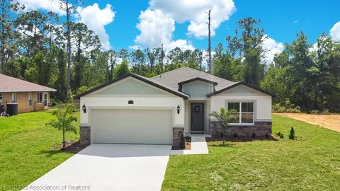 8767 Capilla St, Sebring, FL 33872