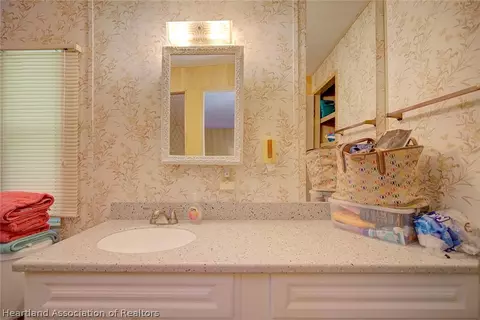 310 Pine Tree Ln, Sebring, FL 33872 photo 6