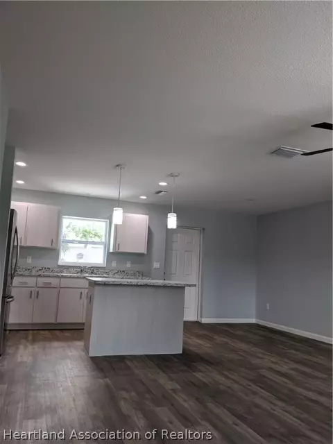 5310 Riverway Dr, Sebring, FL 33875 photo 3